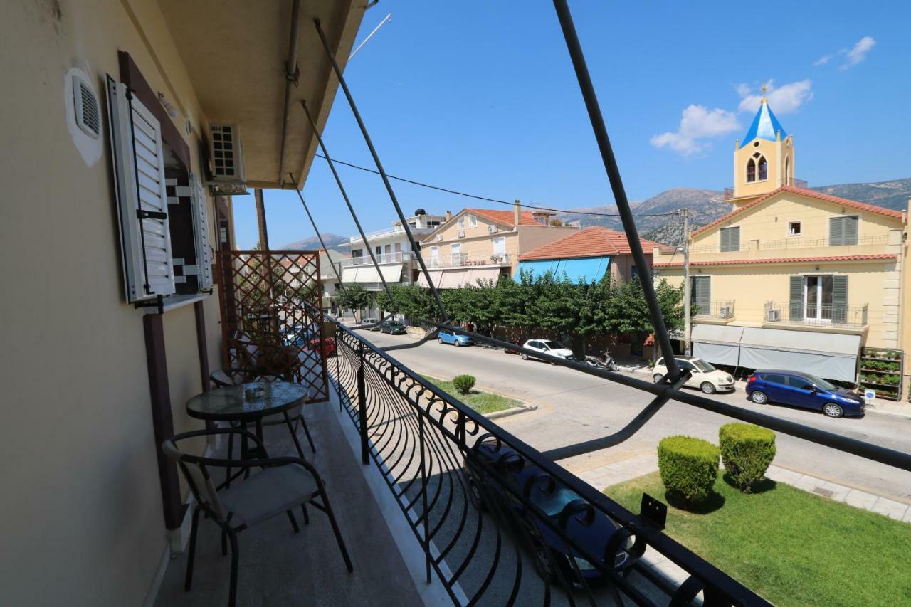 Molly Apartments Аргостолион Экстерьер фото