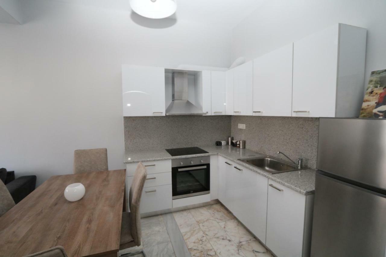 Molly Apartments Аргостолион Экстерьер фото